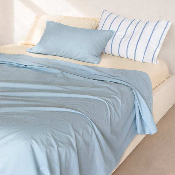 Flat sheet Light blue