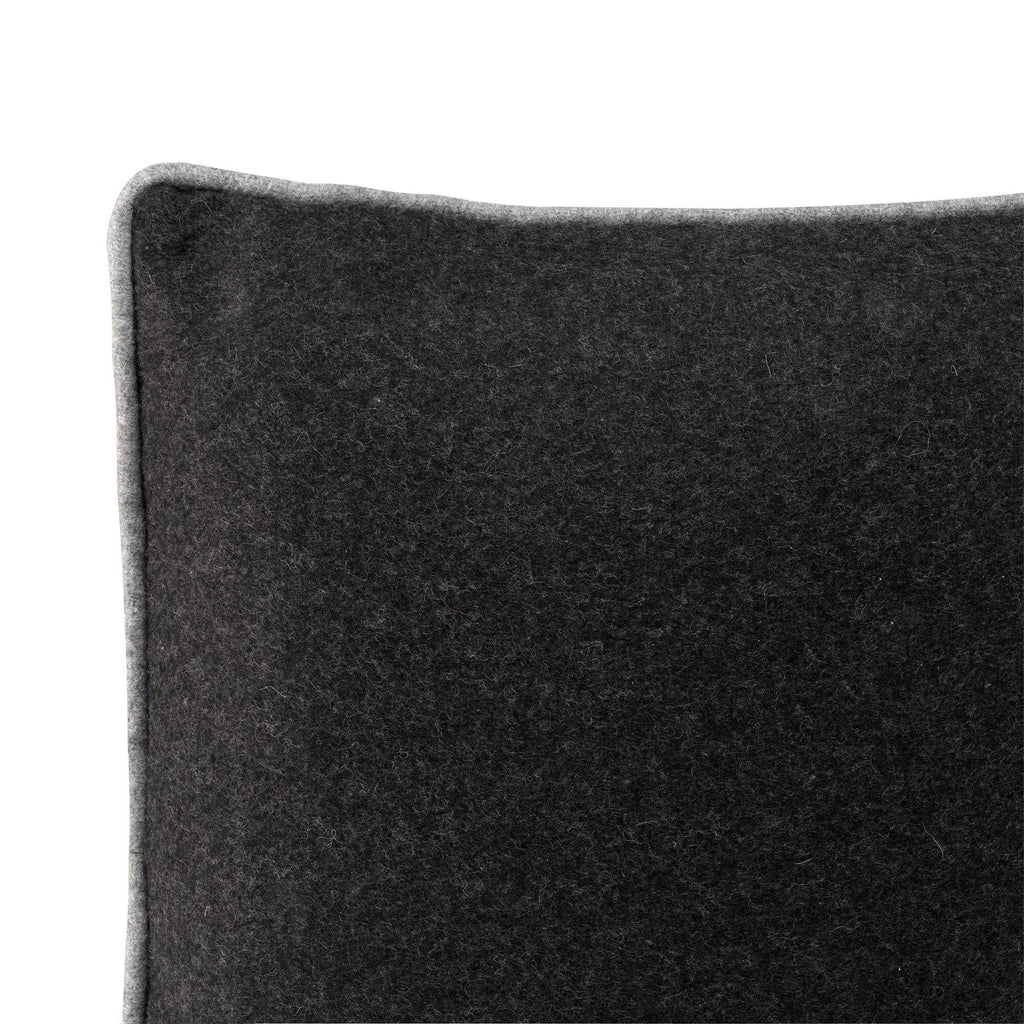 PIPING FELT FUNDA DE COJÍN DECORATIVO 50x50 NEGRO